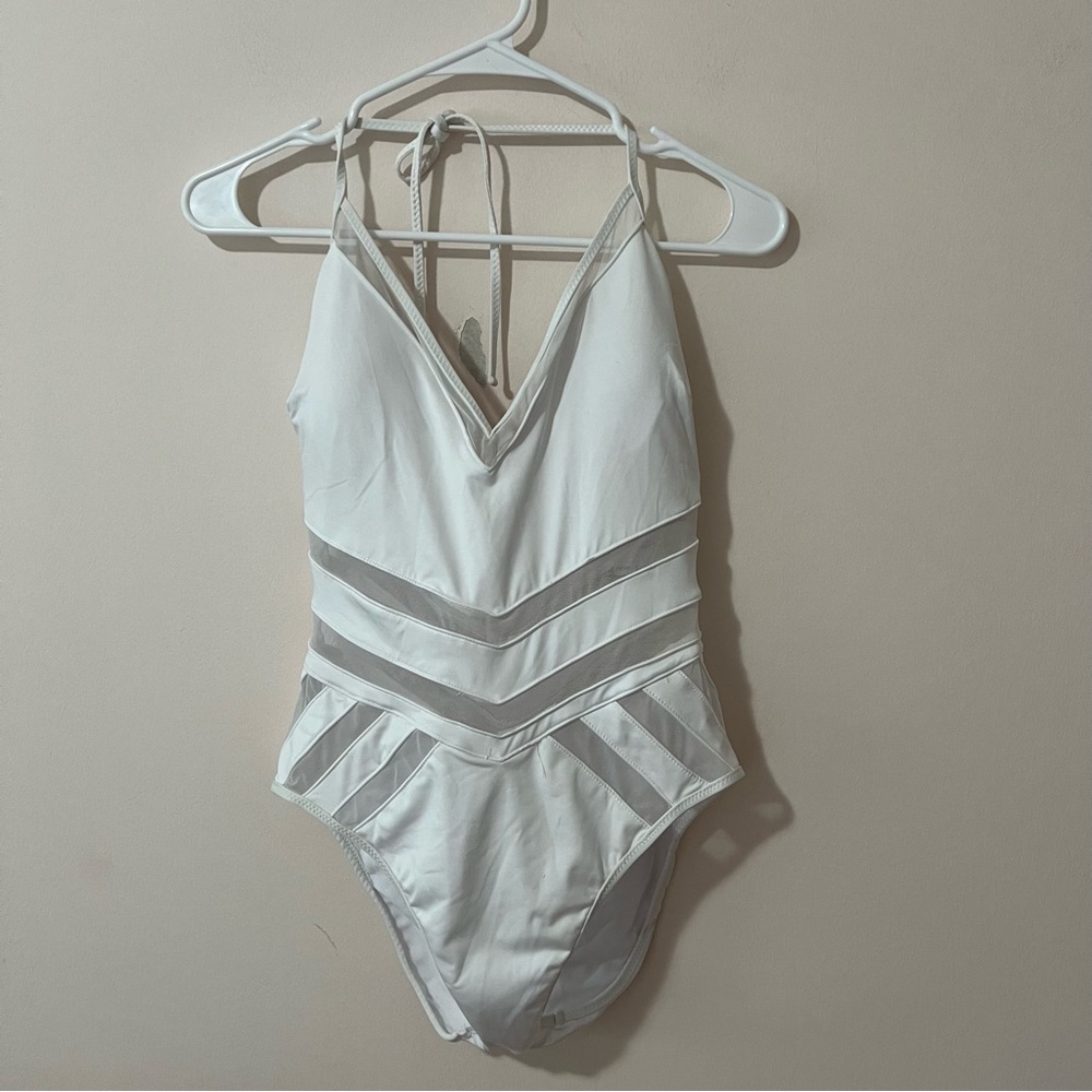 Kenneth Cole NWT White Cutout Mesh One-Piece M Swimsuit Halter Plunge V-Neck